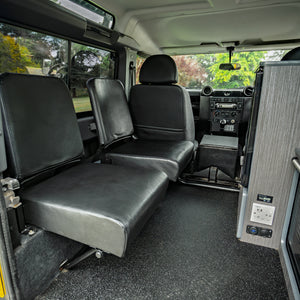 Land Rover Defender 90