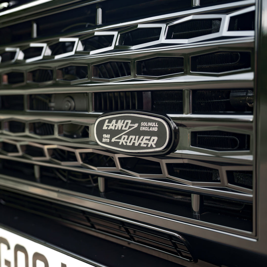 Land Rover Defender 90