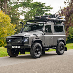 Land Rover Defender 90