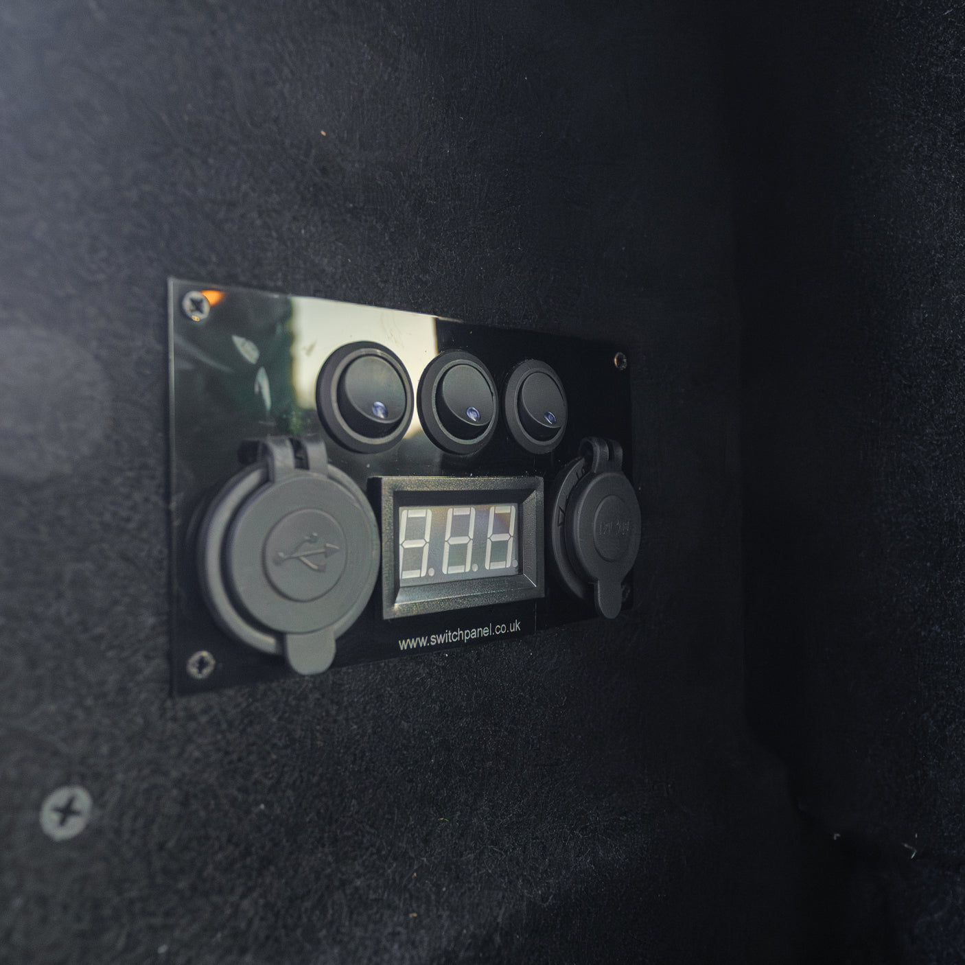 Stunning 2013 Land Rover Defender 110