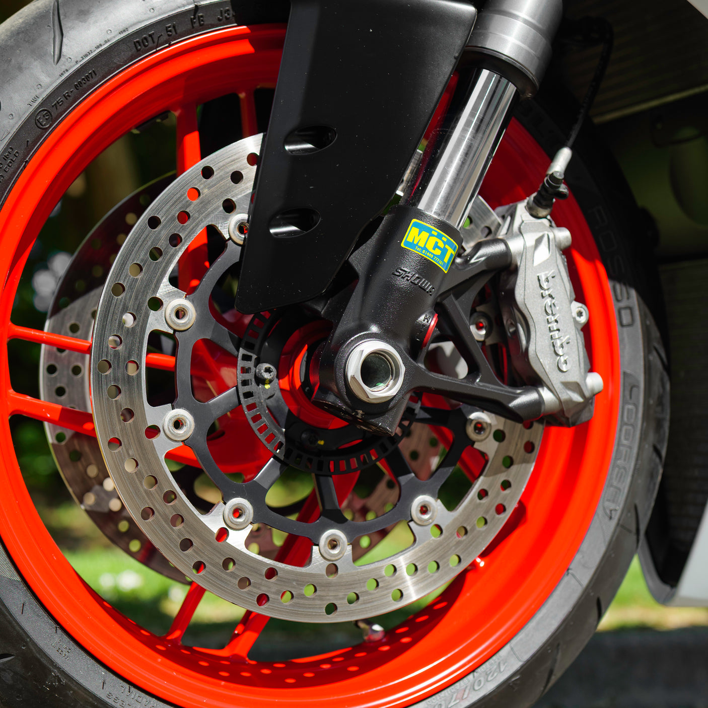 FAST FRIDAY: Ducati Panigale 959 Corse + £500