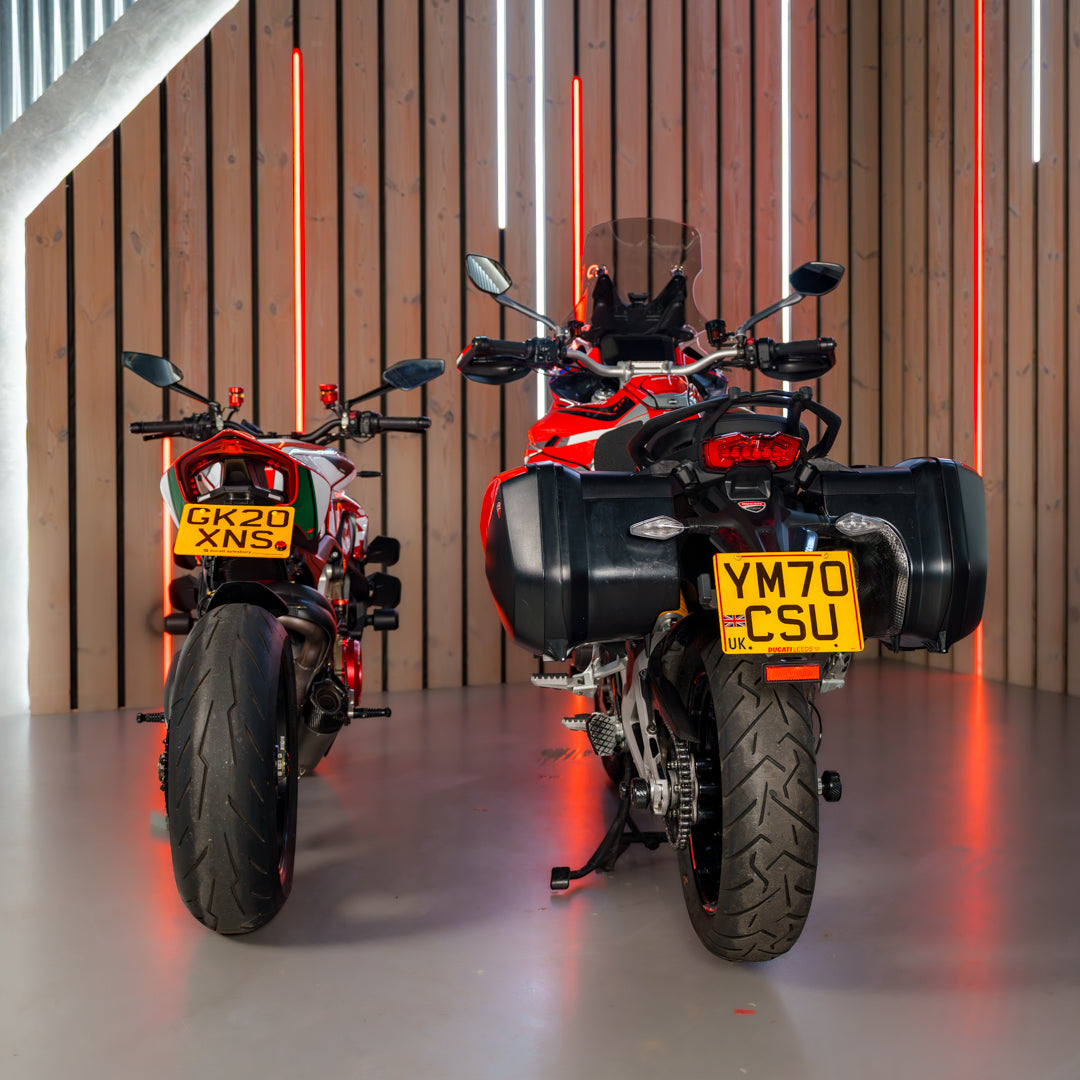 Ducati V4S Combo: Streetfighter + Multistrada