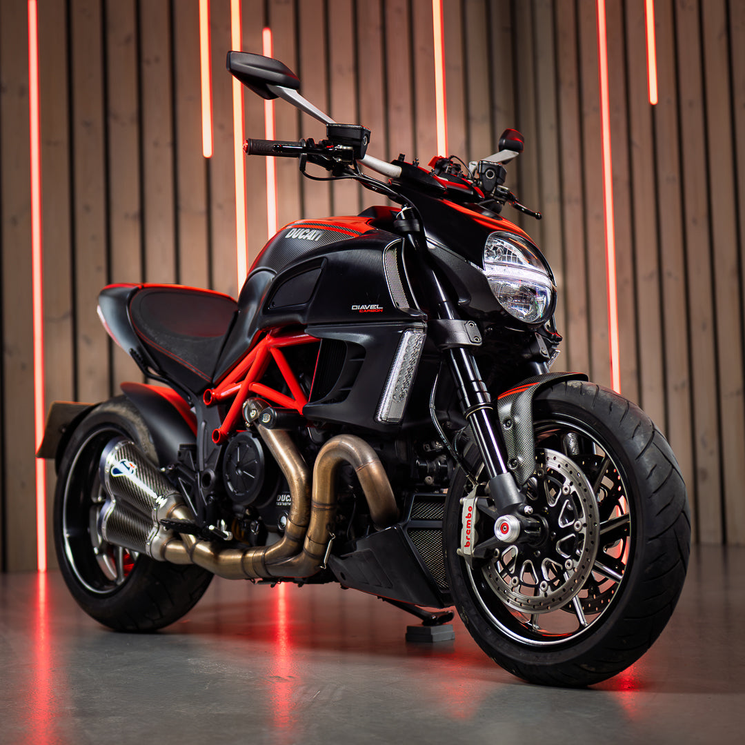 Ducati Diavel Carbon