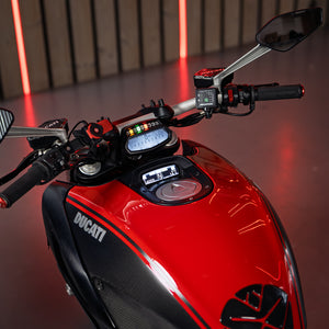 Ducati Diavel Carbon