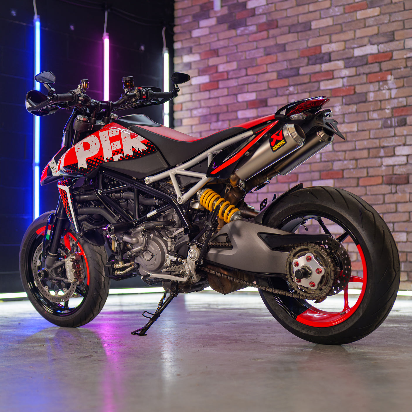 2021 Ducati 950 Hypermotard