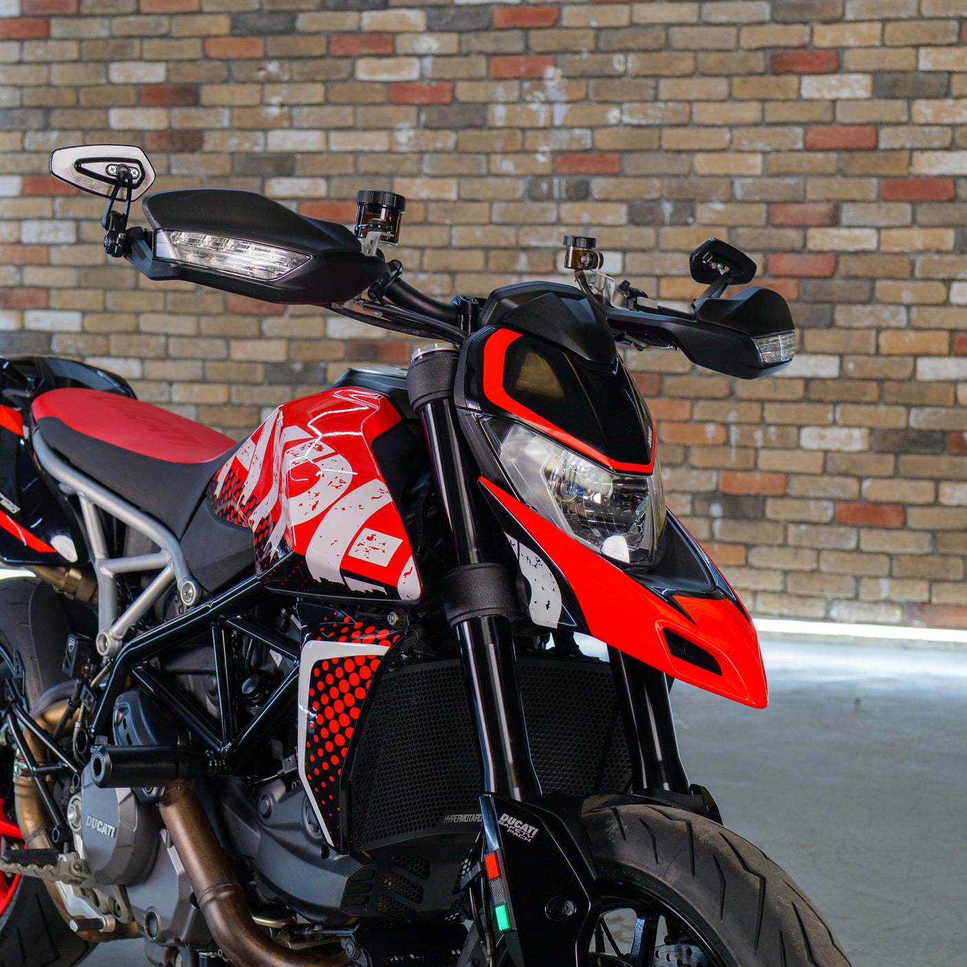 2021 Ducati 950 Hypermotard