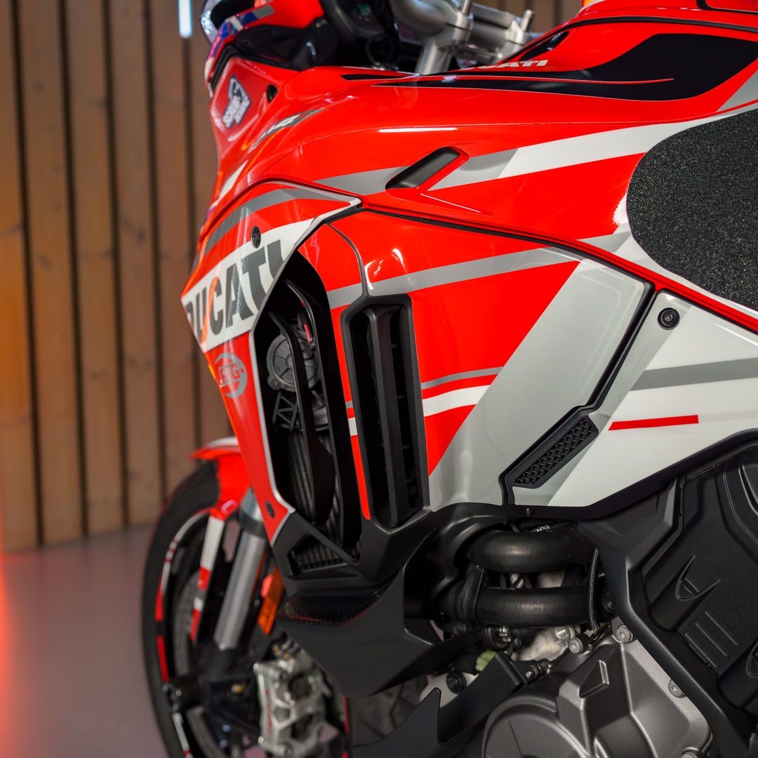 Ducati V4S Combo: Streetfighter + Multistrada