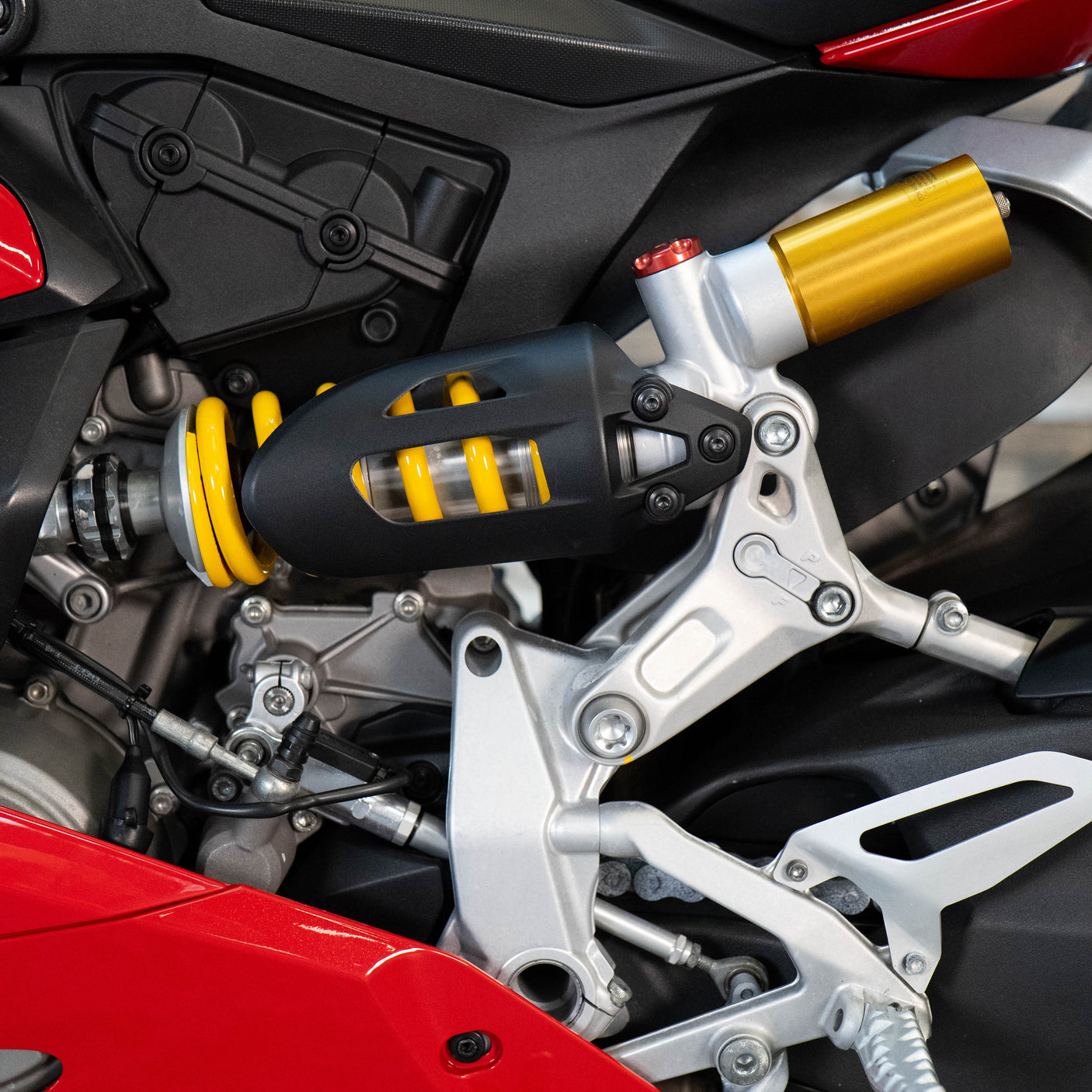 FAST FRIDAY - Ducati 1199 Panigale + £1000 cash