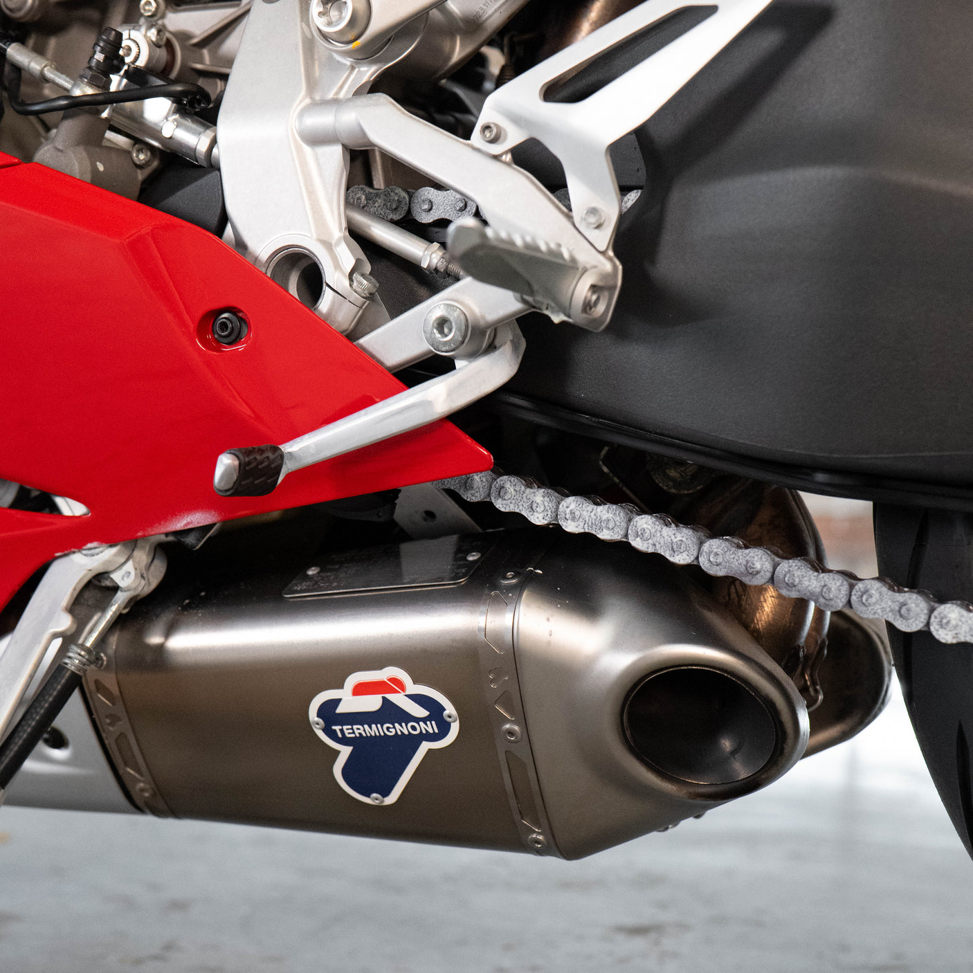 FAST FRIDAY - Ducati 1199 Panigale + £1000 cash