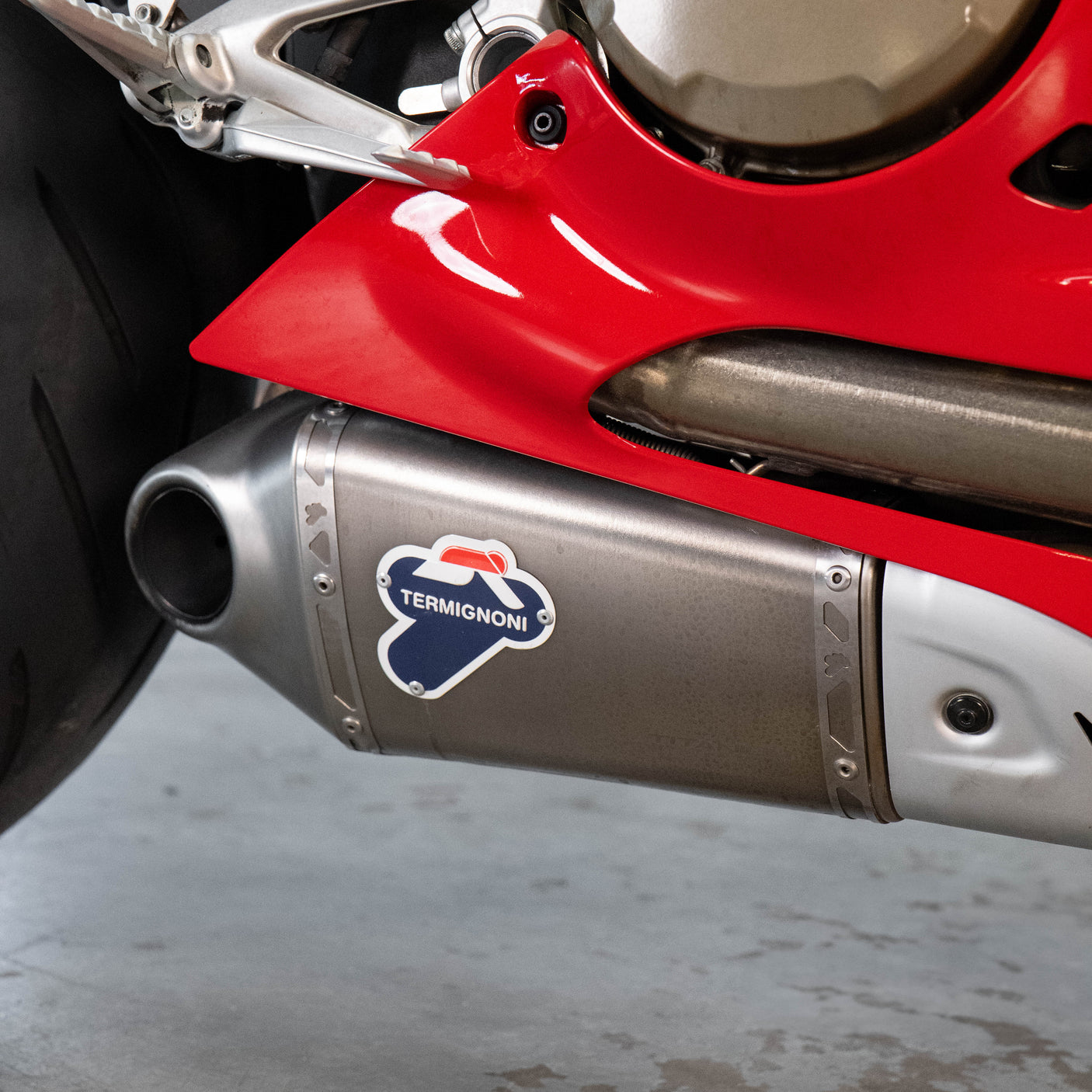 FAST FRIDAY - Ducati 1199 Panigale + £1000 cash