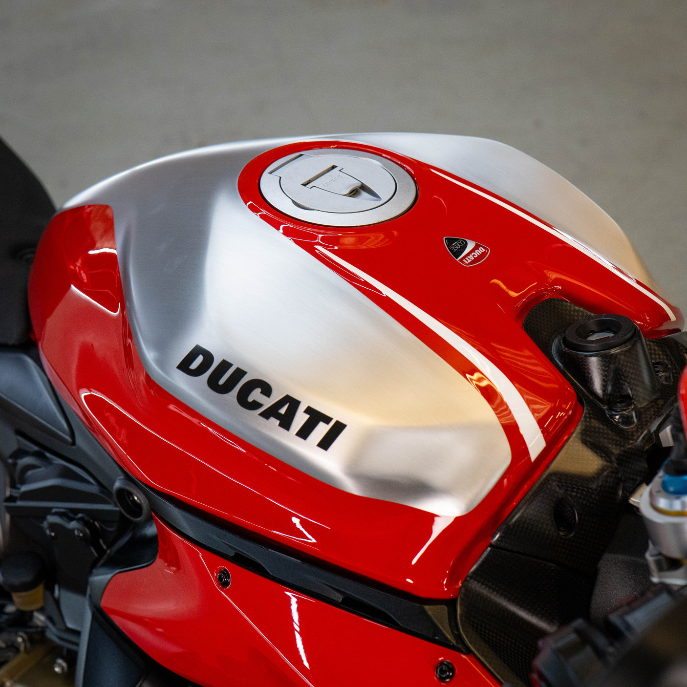Fast Friday: INSANE Ducati Panigale R + £1000 cash