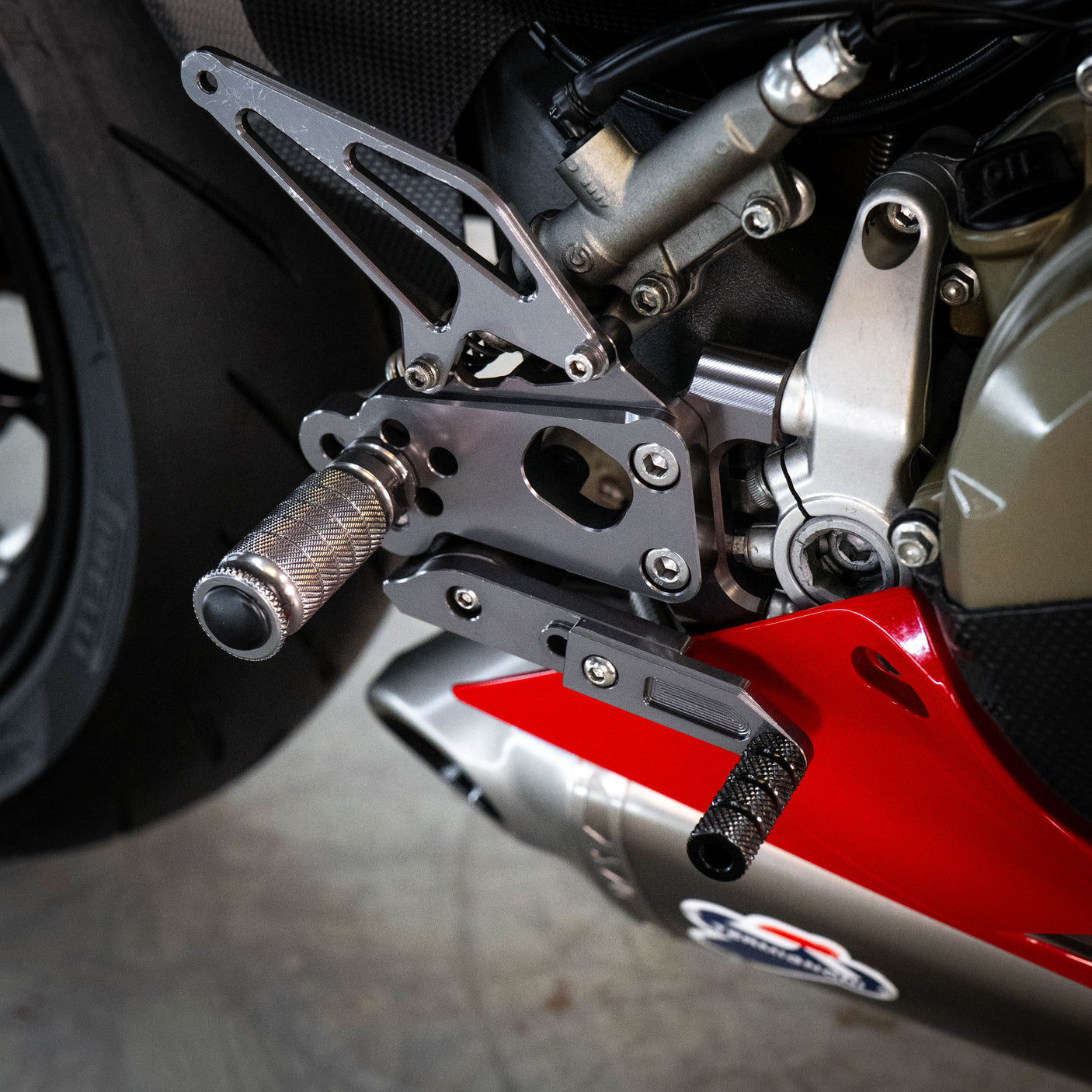 Fast Friday: INSANE Ducati Panigale R + £1000 cash