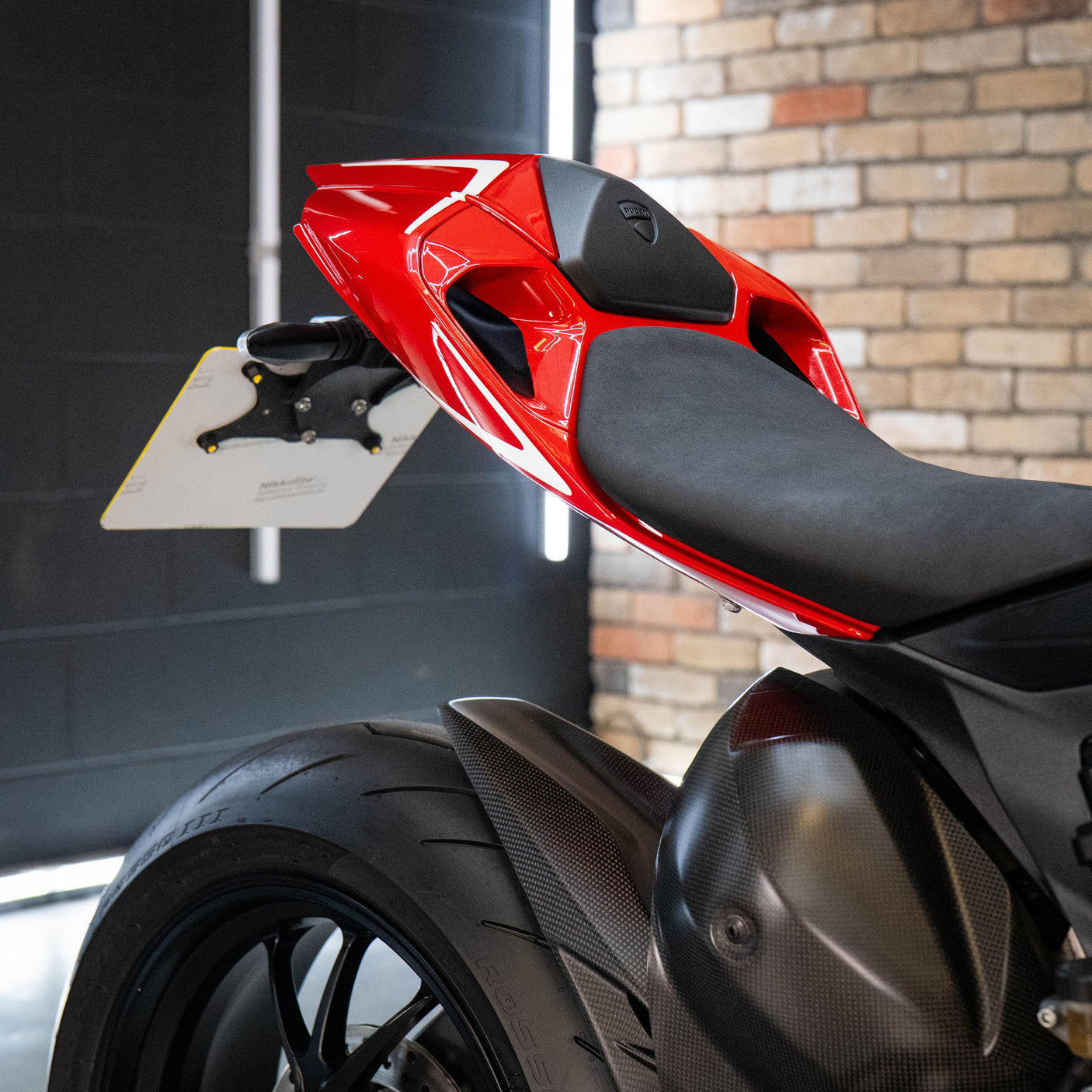 Fast Friday: INSANE Ducati Panigale R + £1000 cash