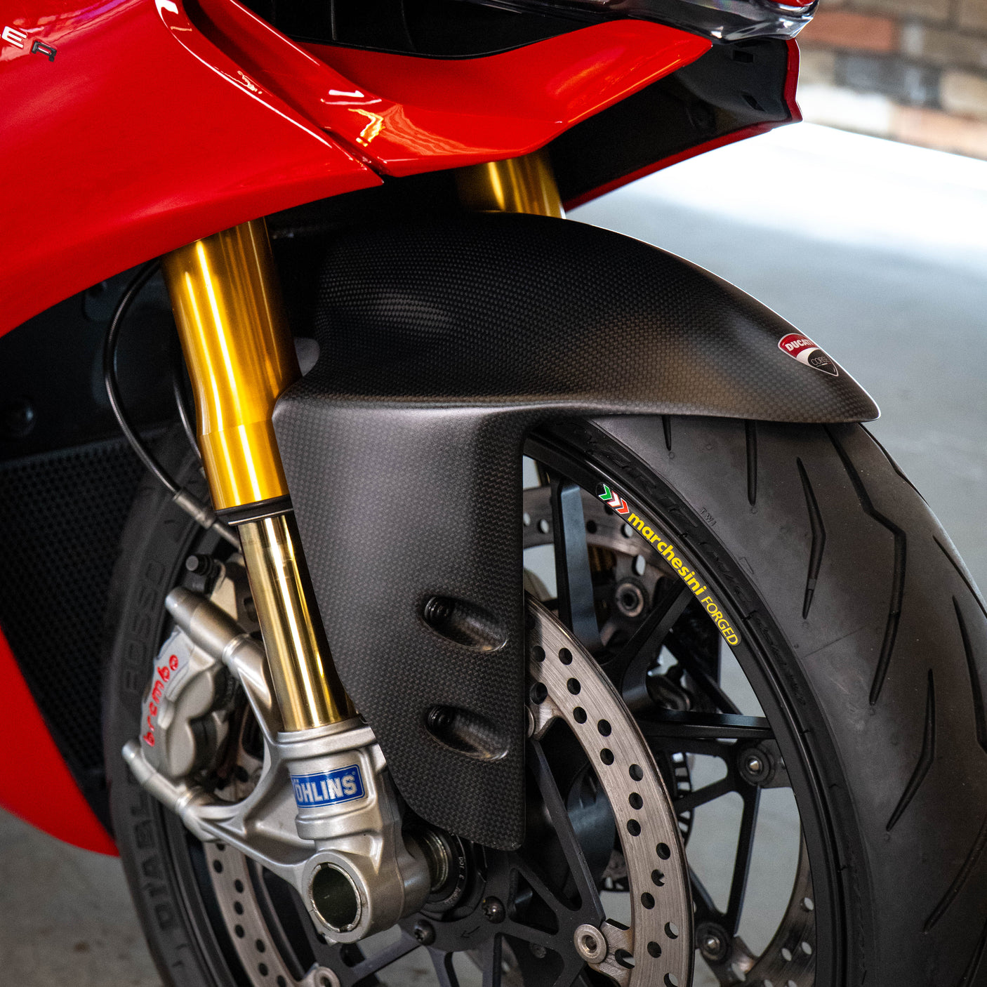 Fast Friday: INSANE Ducati Panigale R + £1000 cash