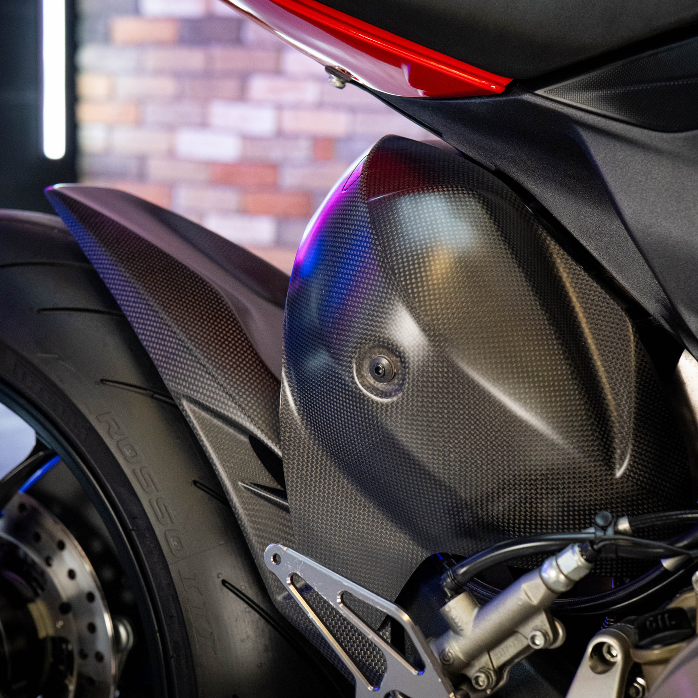 Fast Friday: INSANE Ducati Panigale R + £1000 cash