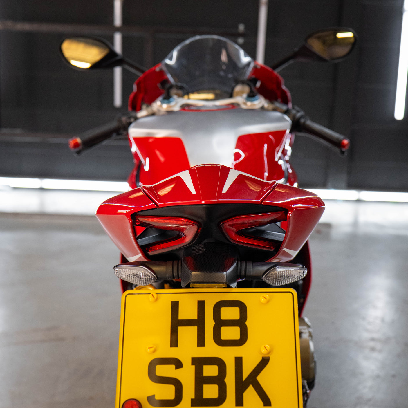 Fast Friday: INSANE Ducati Panigale R + £1000 cash