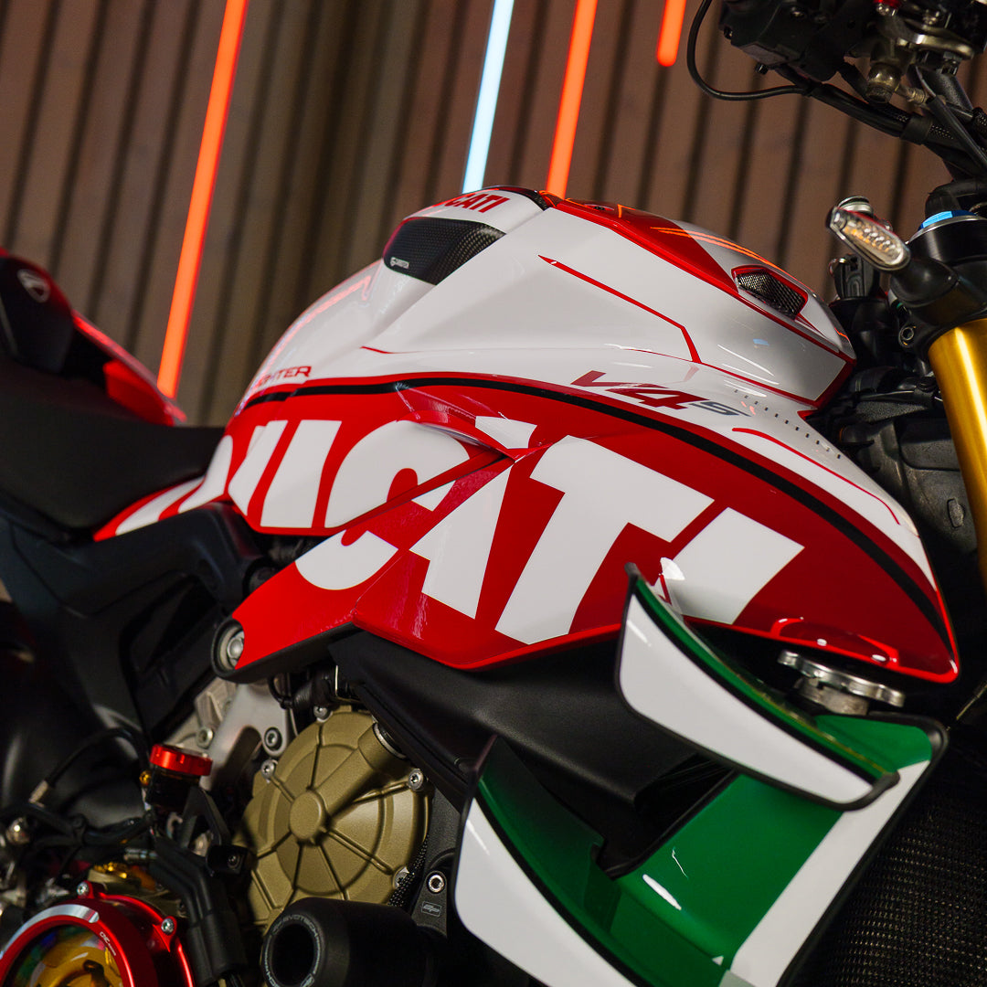 Ducati Streetfighter V4S