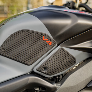 2023 Ducati Streetfighter v4S
