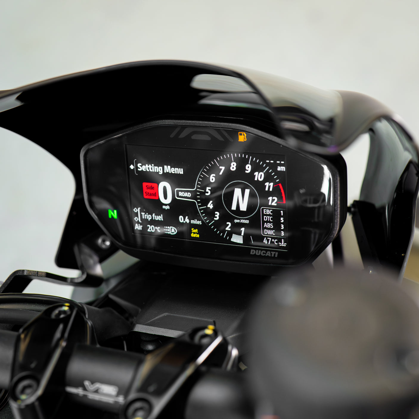 Fast Friday: INSANE 2023 Ducati Streetfighter + £1000 cash