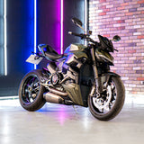 Fast Friday: INSANE 2023 Ducati Streetfighter + £1000 cash