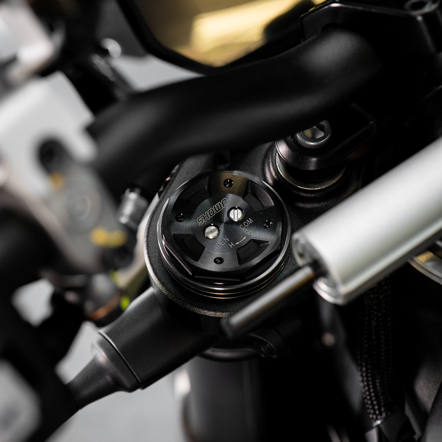 Fast Friday: INSANE 2023 Ducati Streetfighter + £1000 cash