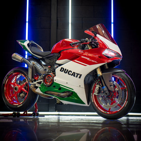 Insane Ducati 1299 Panigale Final Edition Rep