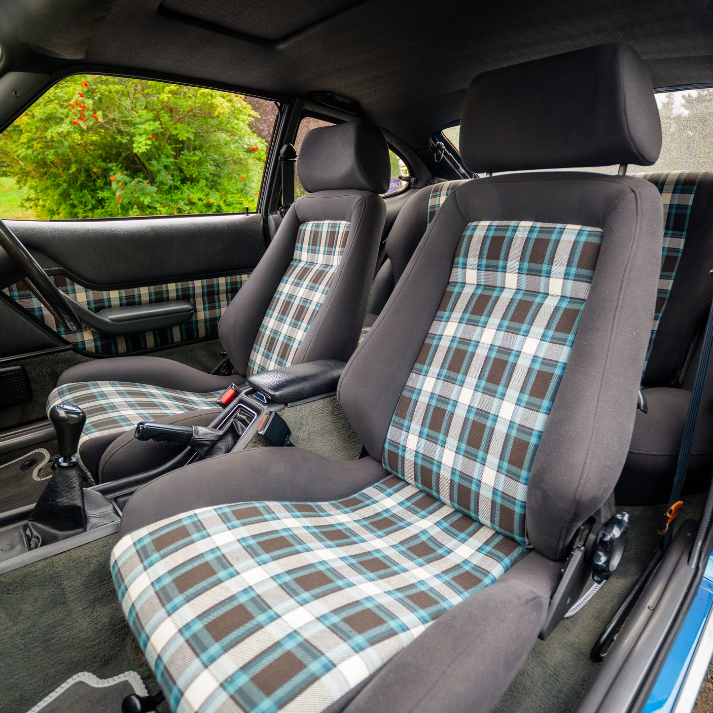 Stunning 1981 Ford Capri 2.8 Injection + £1000 cash