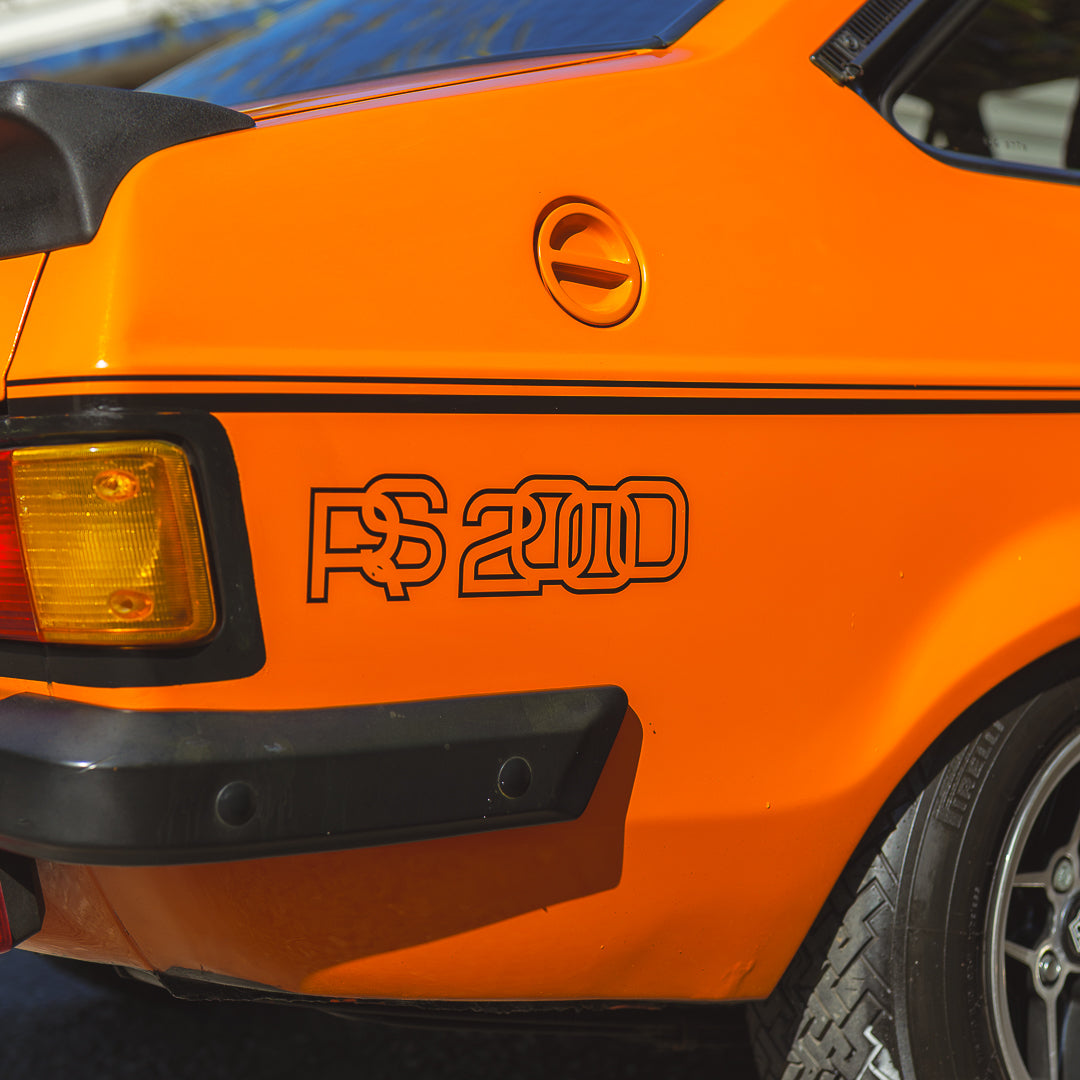 FORD ESCORT RS2000