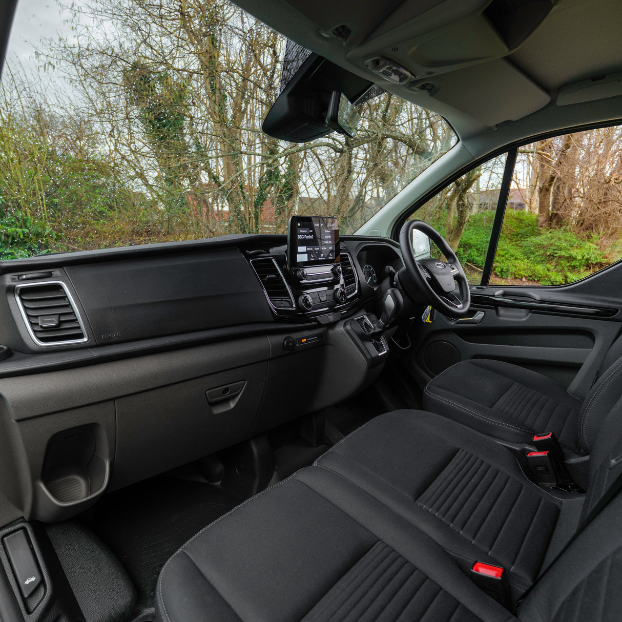 2023 Ford Transit Custom + £14,000 DeWalt Tool Bundle