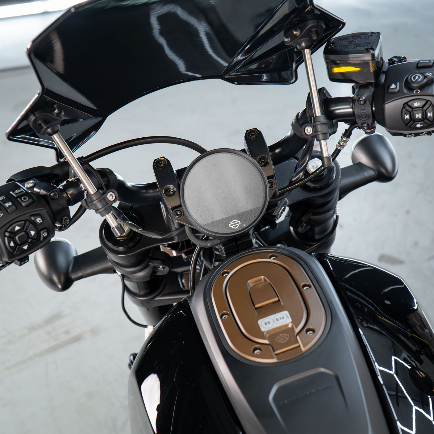 2022 HARLEY DAVIDSON SPORTSTER S + £1000