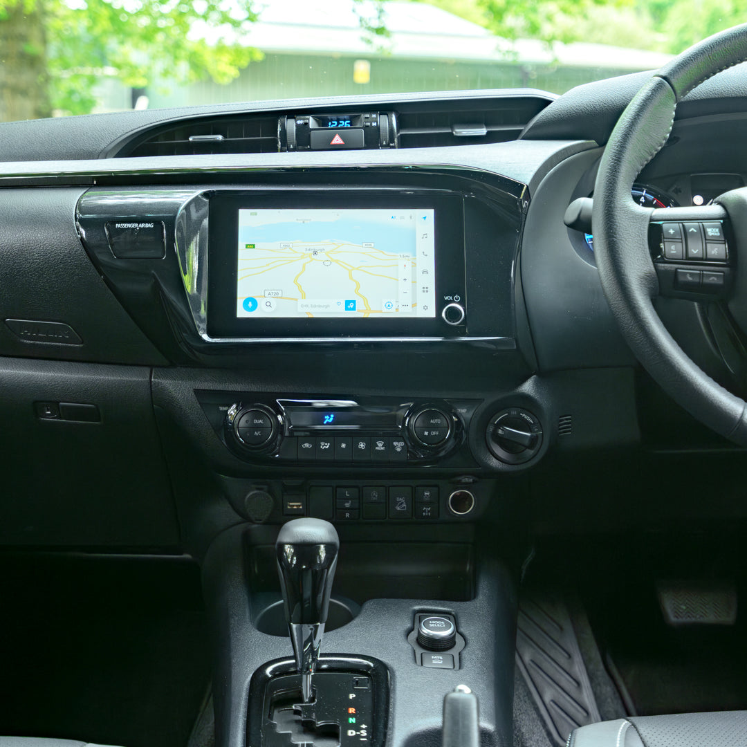 2025 Toyota Hilux Invincible X