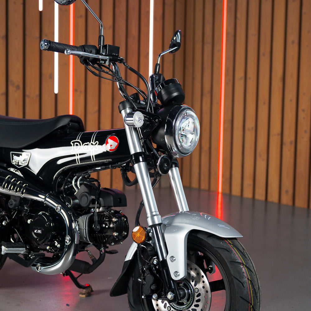 BRAND NEW Honda Dax!