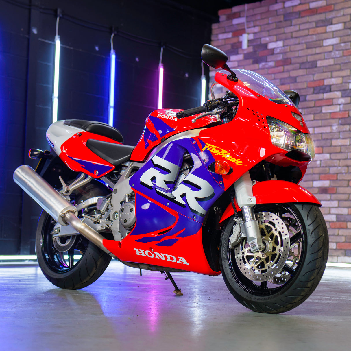 1998 - Honda Fireblade 900RR