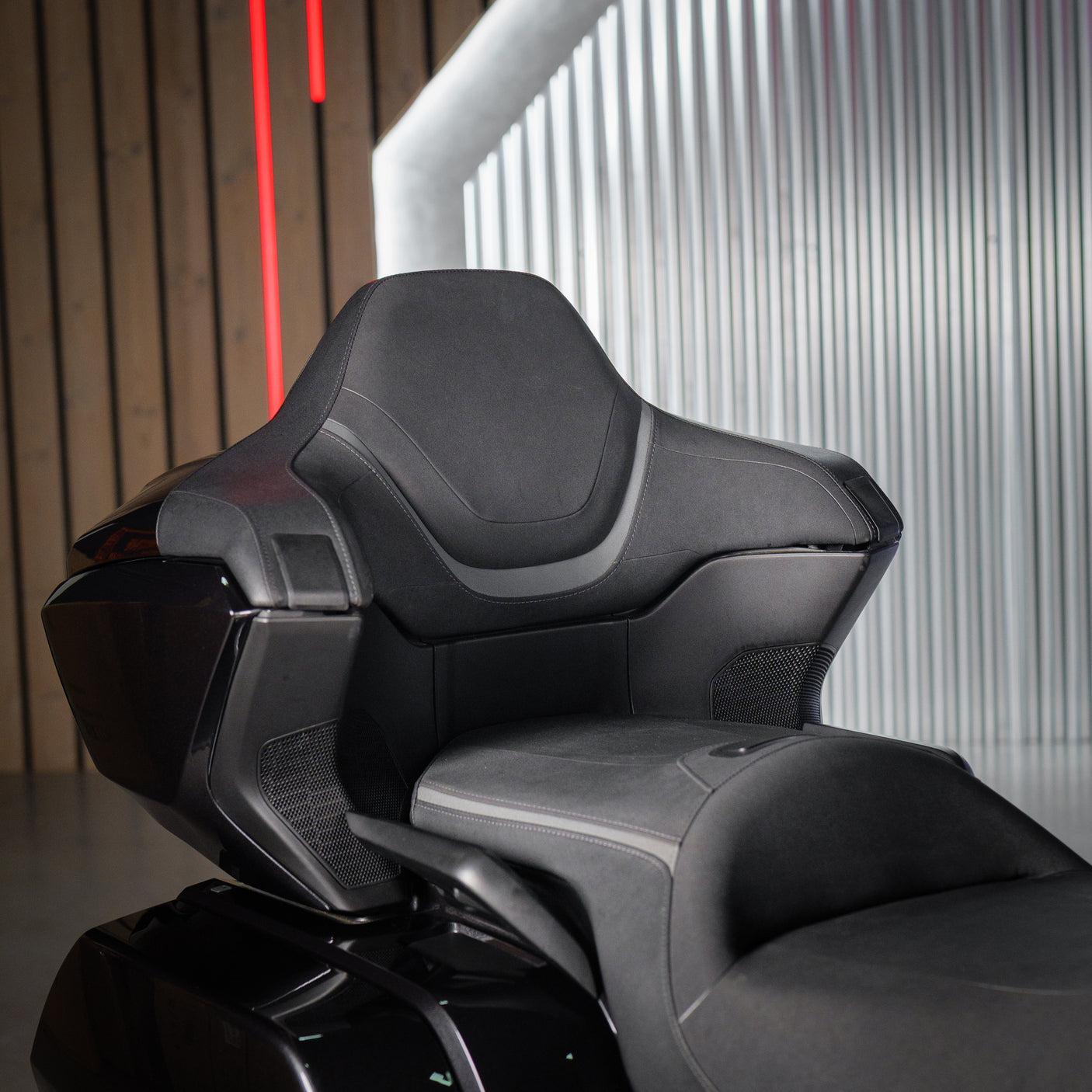 Honda Goldwing GL1800 + £2k