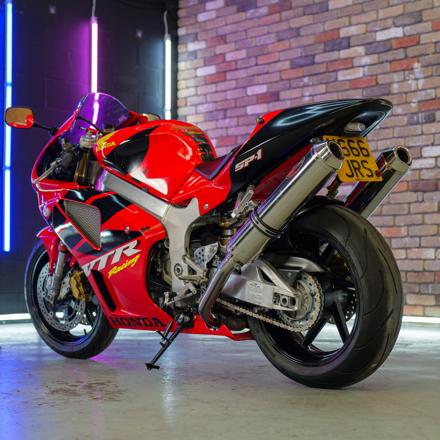 2000 Honda VTR1000 SP1 + £1000 cash