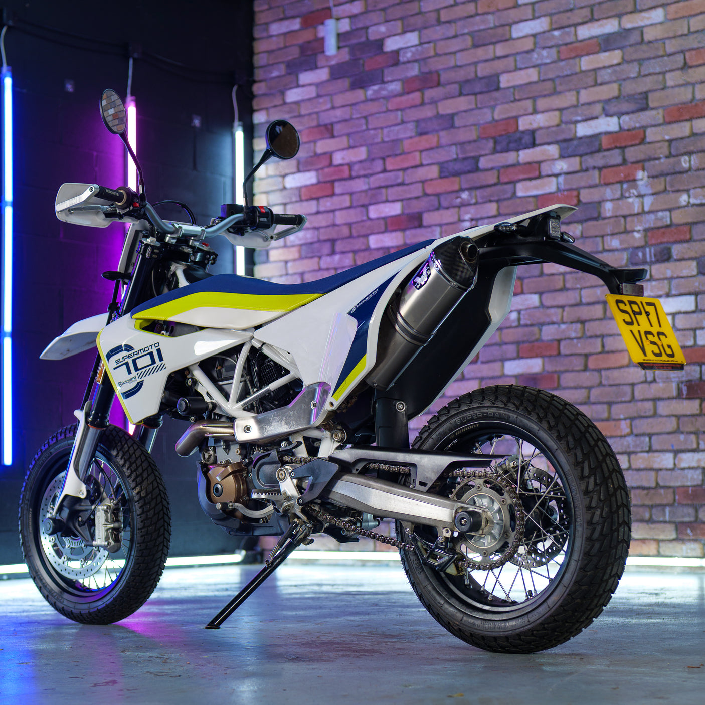 LOW ODDS: HUSQVARNA 701 SUPERMOTO