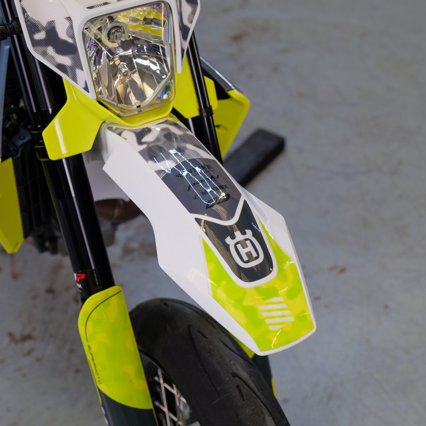 2022 Husqvarna 701 Supermoto + £1000 cash