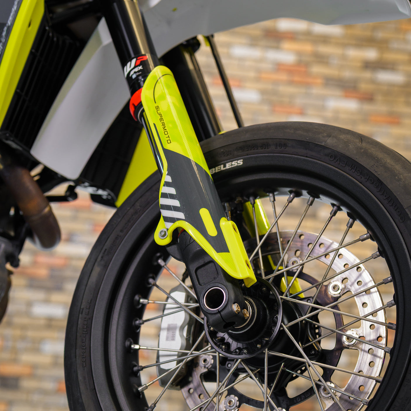 2022 Husqvarna 701 Supermoto + £1000 cash