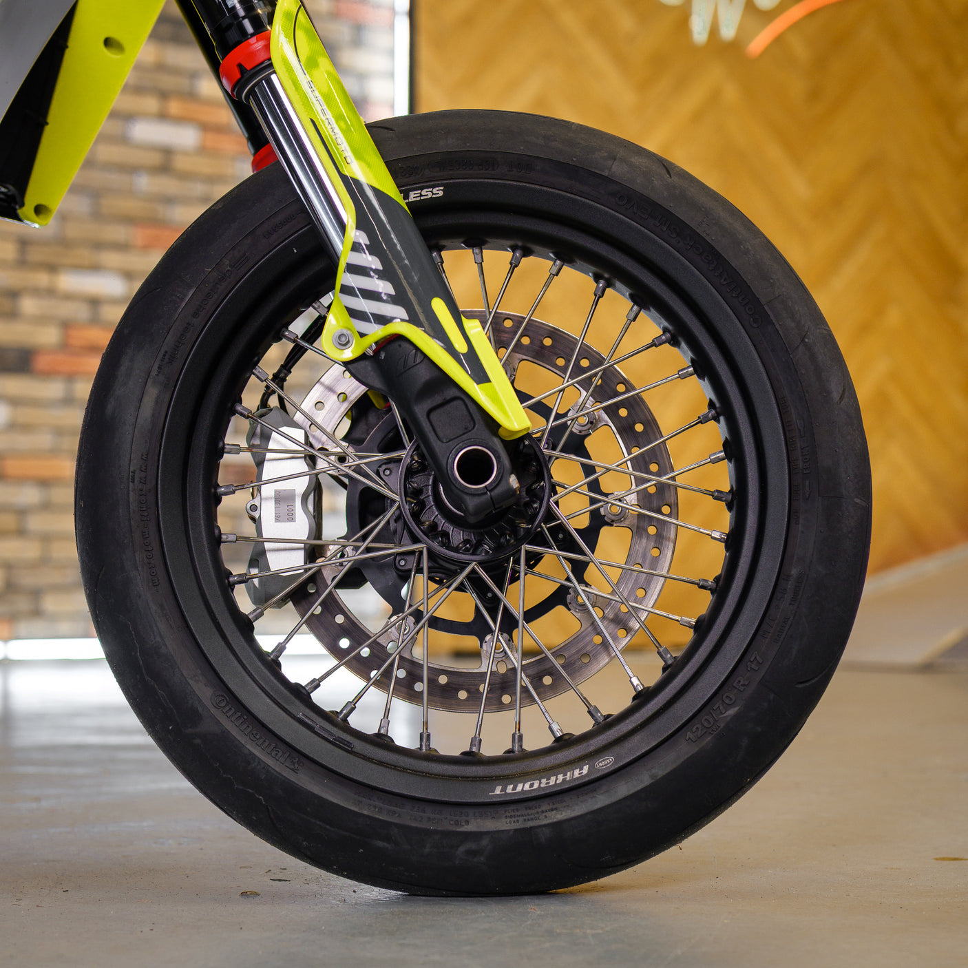 2022 Husqvarna 701 Supermoto + £1000 cash