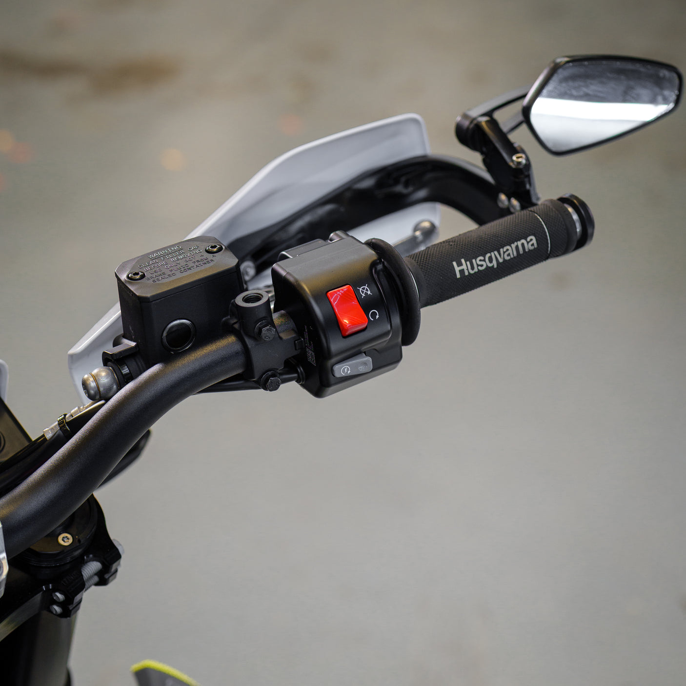 2022 Husqvarna 701 Supermoto + £1000 cash