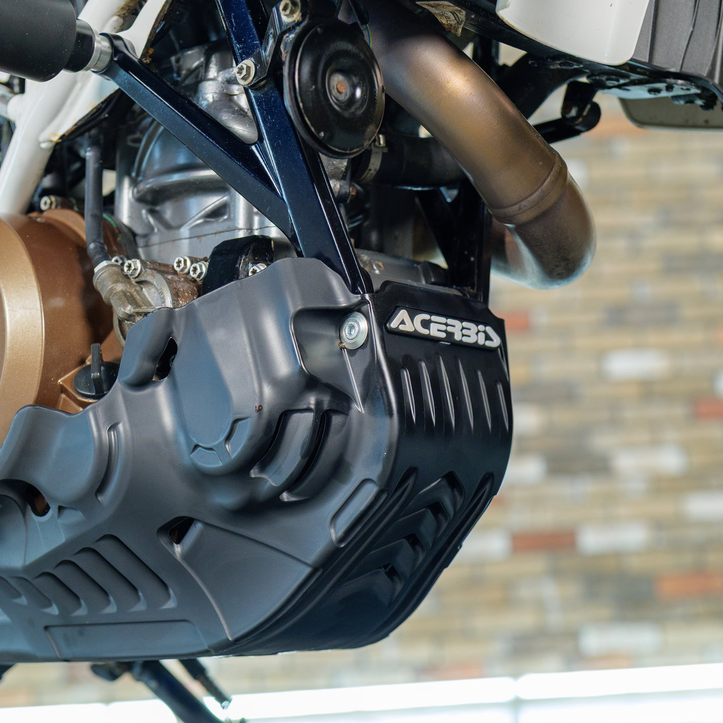 LOW ODDS: HUSQVARNA 701 SUPERMOTO