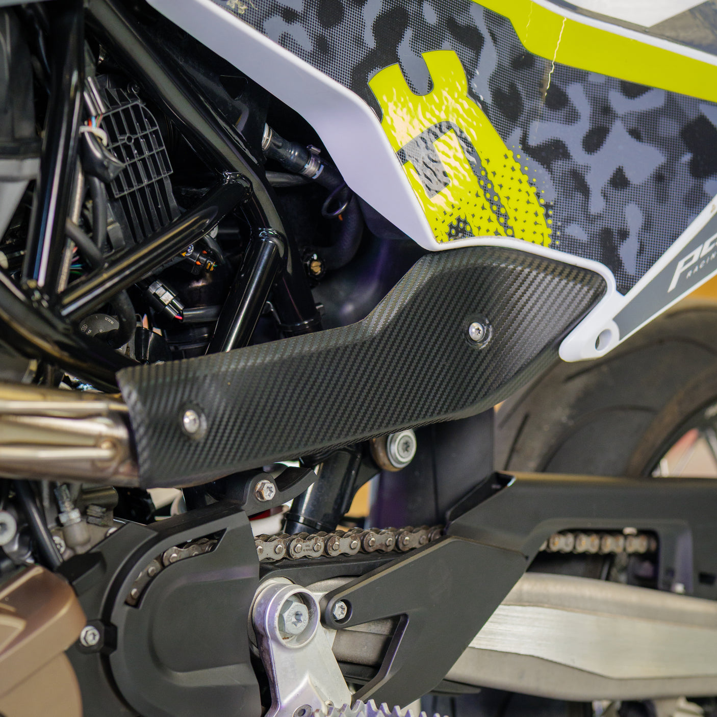 2022 Husqvarna 701 Supermoto + £1000 cash