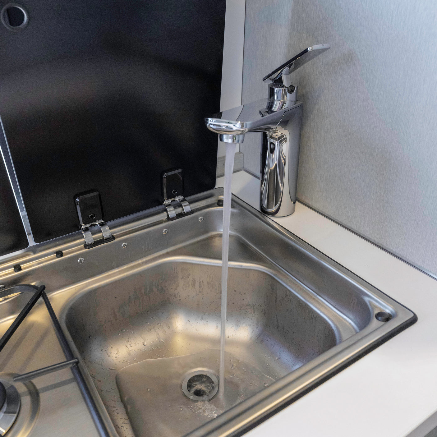 Brand New Hymer Free Campus 600 4 berth camper + £5000