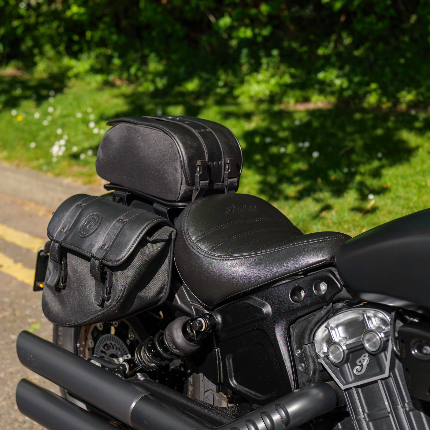 Indian Scout Bobber with Vance & Hines + £1000