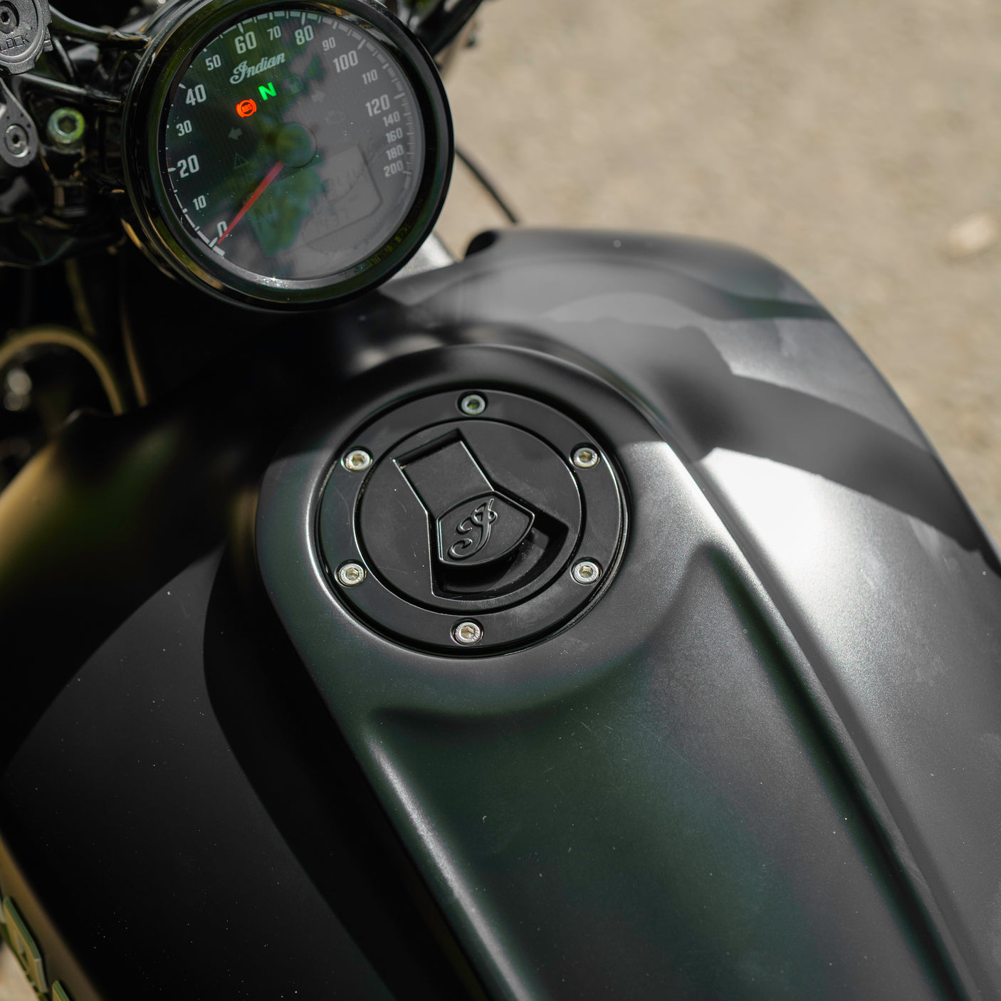 Indian Scout Bobber with Vance & Hines + £1000