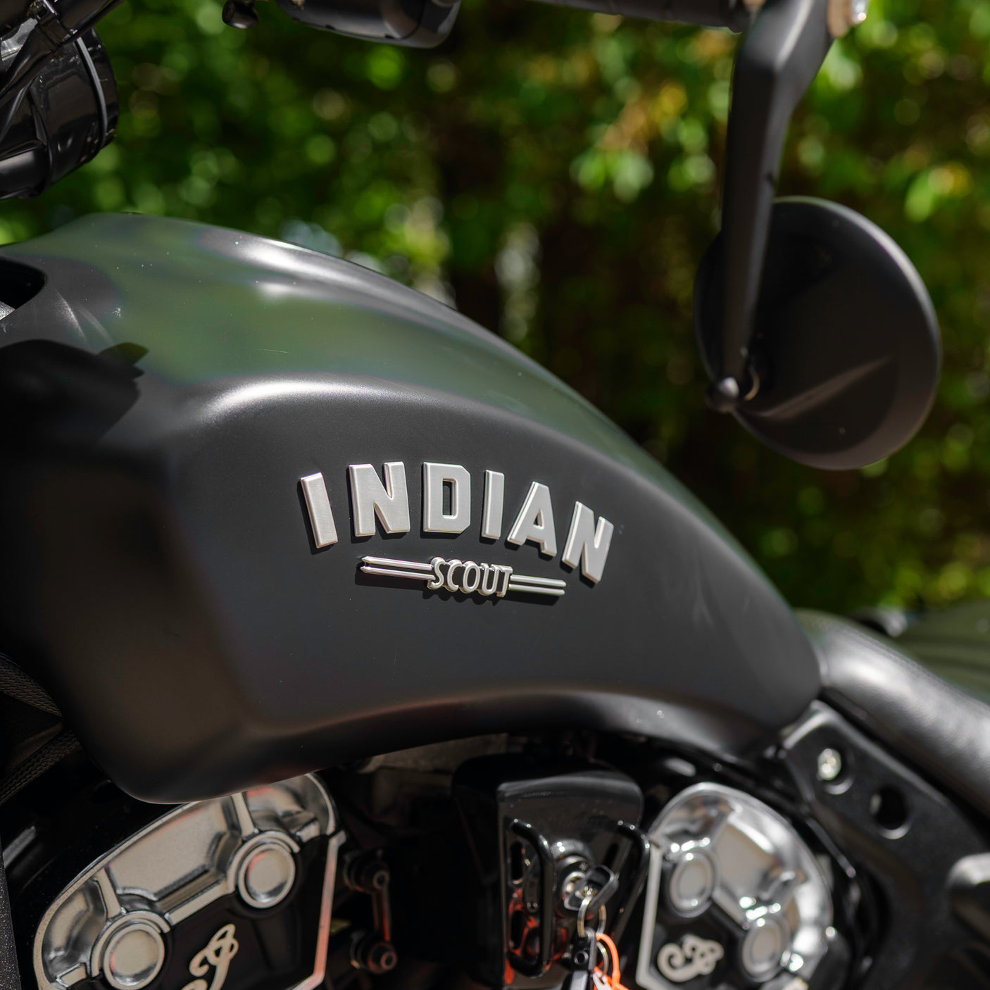 Indian Scout Bobber with Vance & Hines + £1000