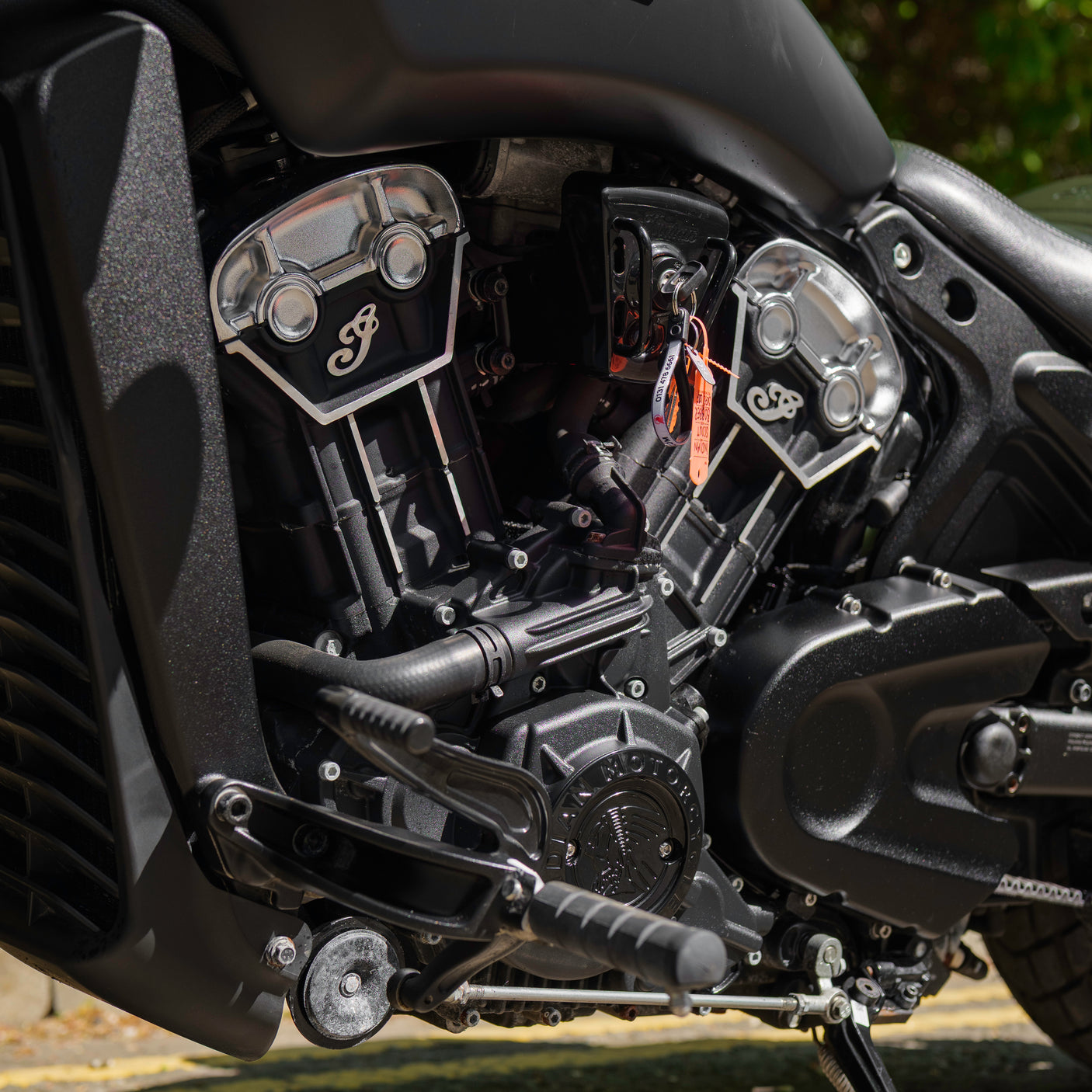Indian Scout Bobber with Vance & Hines + £1000
