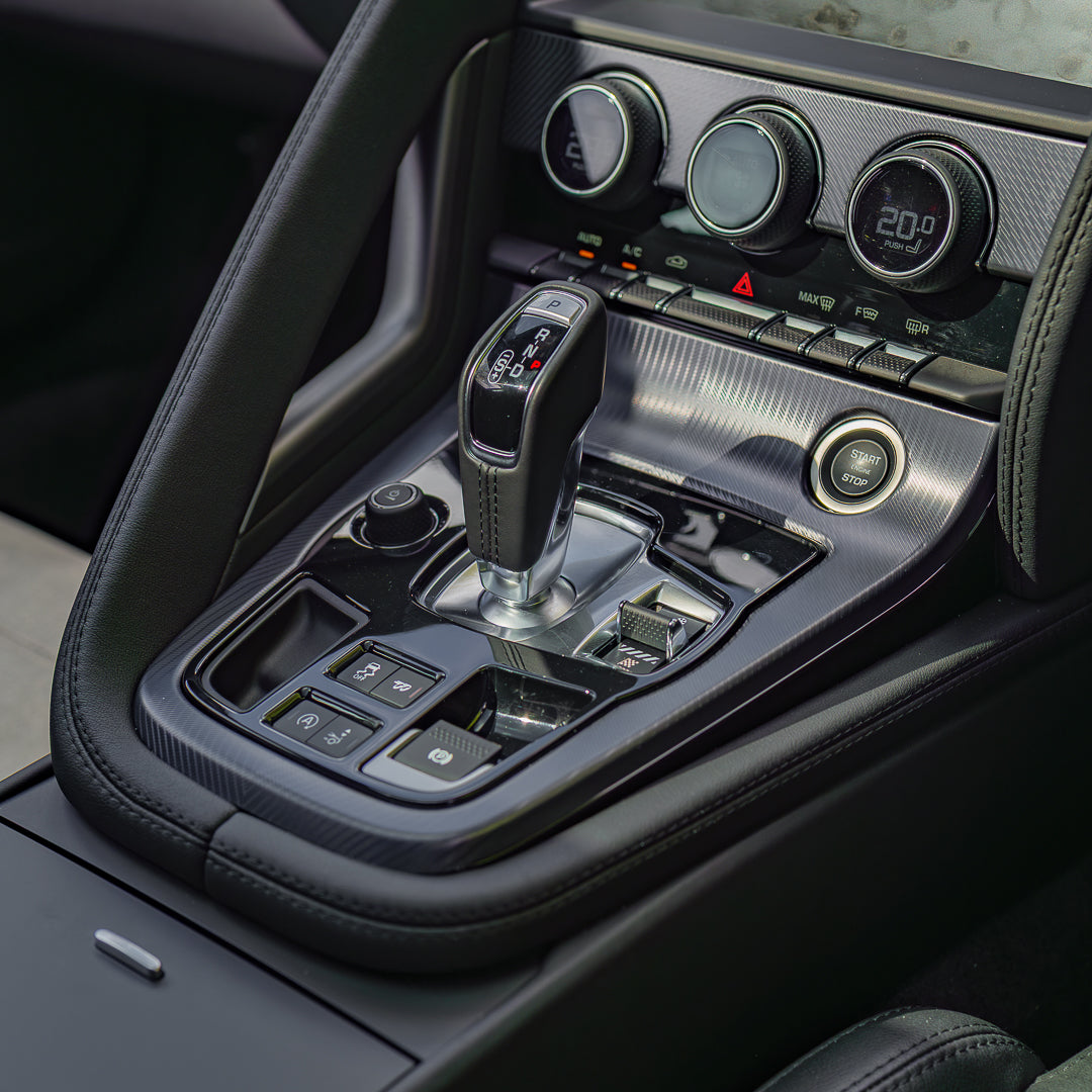 2024 Automatic Jaguar F type R-DYNAMIC