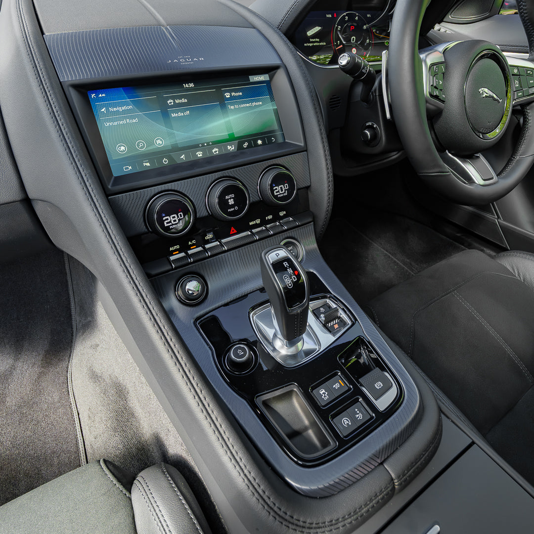 2024 Automatic Jaguar F type R-DYNAMIC