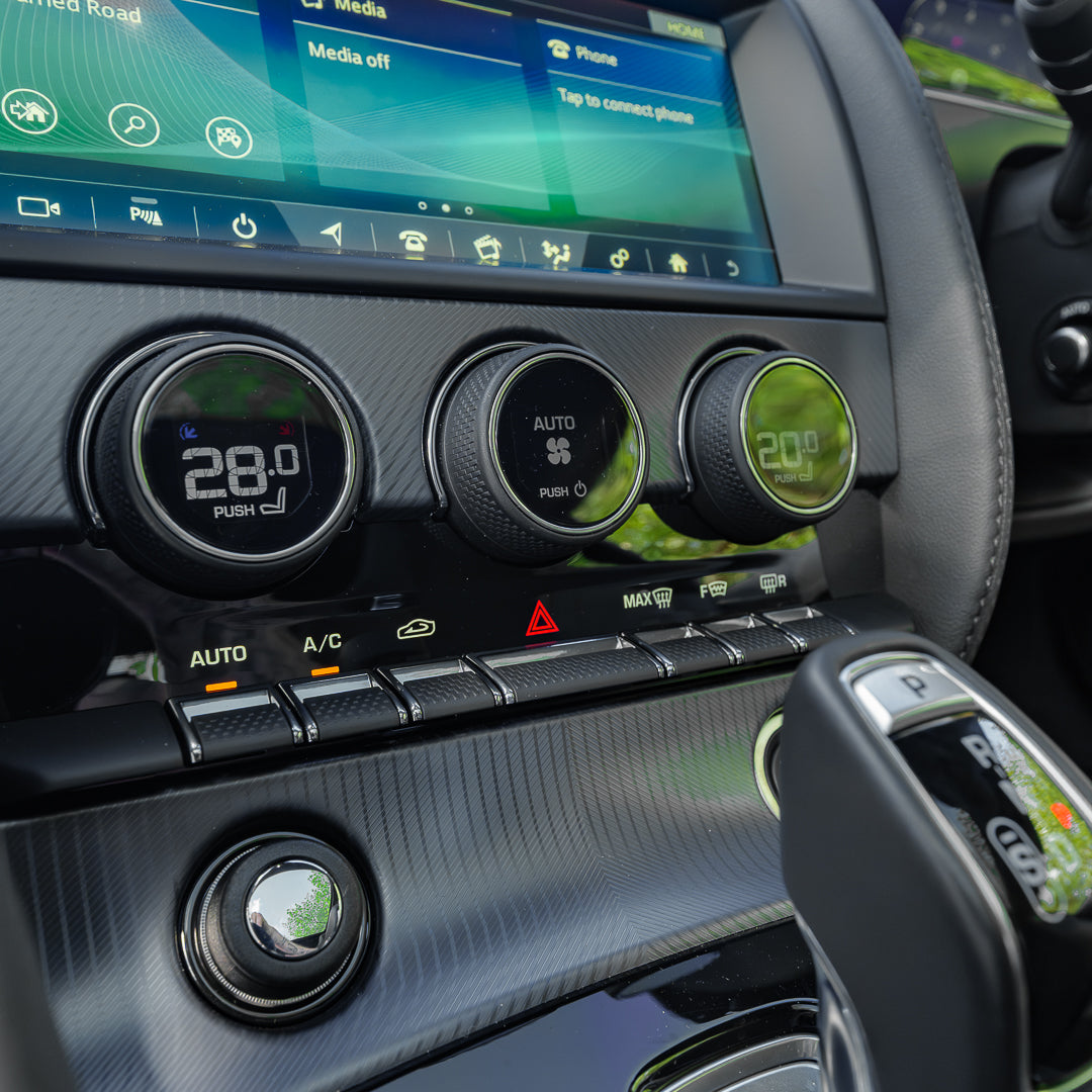 2024 Automatic Jaguar F type R-DYNAMIC